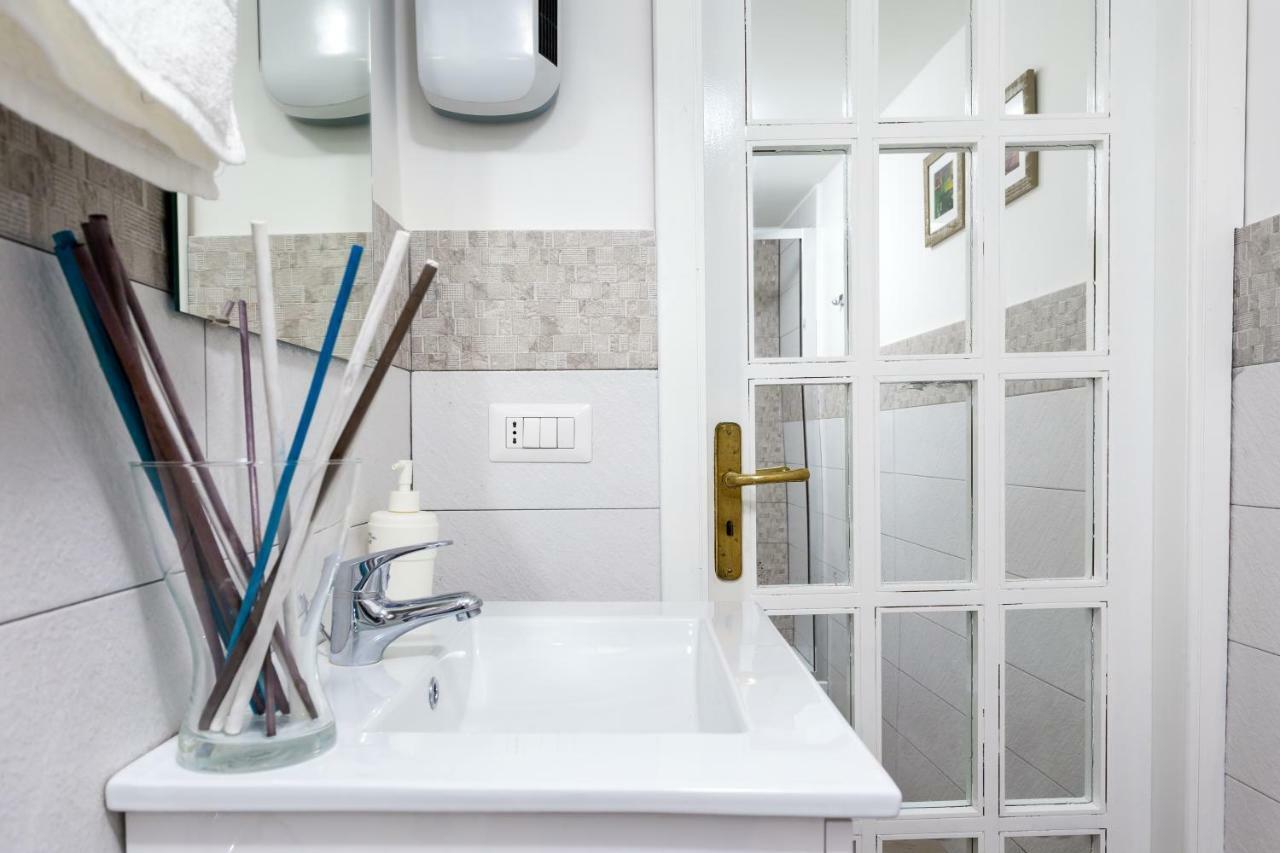 Manuela Apartments Centro Storico Napoli Dış mekan fotoğraf
